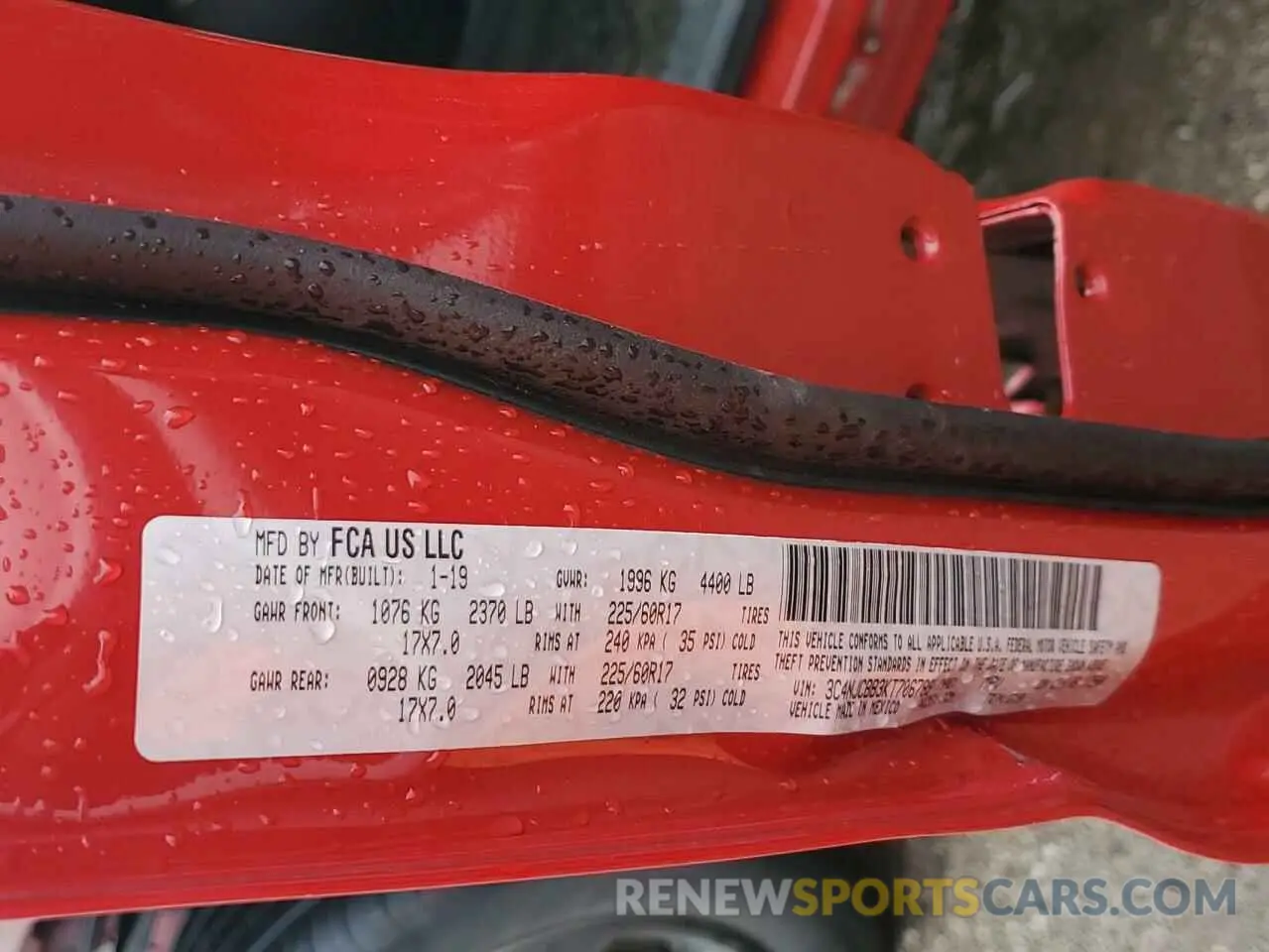14 Photograph of a damaged car 3C4NJCBB3KT706789 JEEP COMPASS 2019