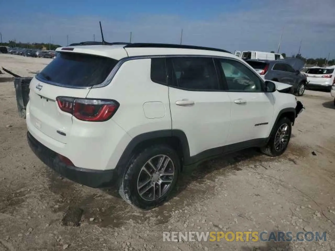 3 Photograph of a damaged car 3C4NJCBB3KT736522 JEEP COMPASS 2019