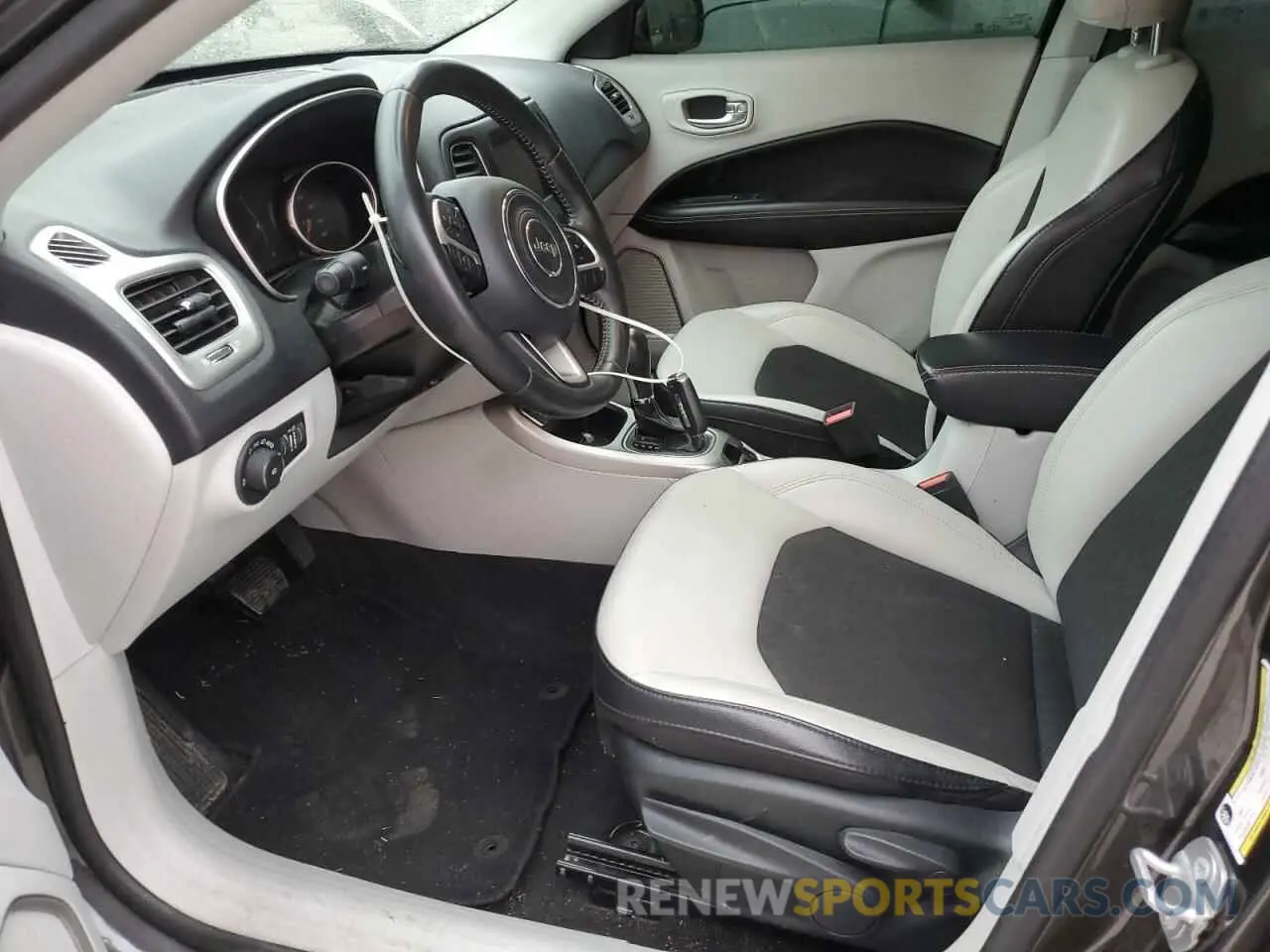 7 Photograph of a damaged car 3C4NJCBB3KT756088 JEEP COMPASS 2019