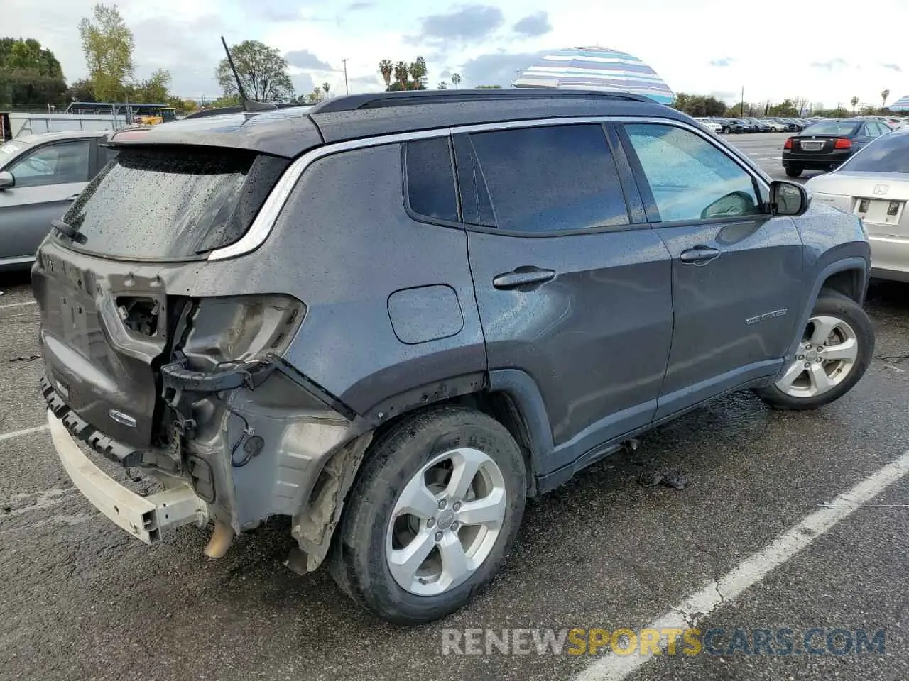 3 Photograph of a damaged car 3C4NJCBB3KT788913 JEEP COMPASS 2019