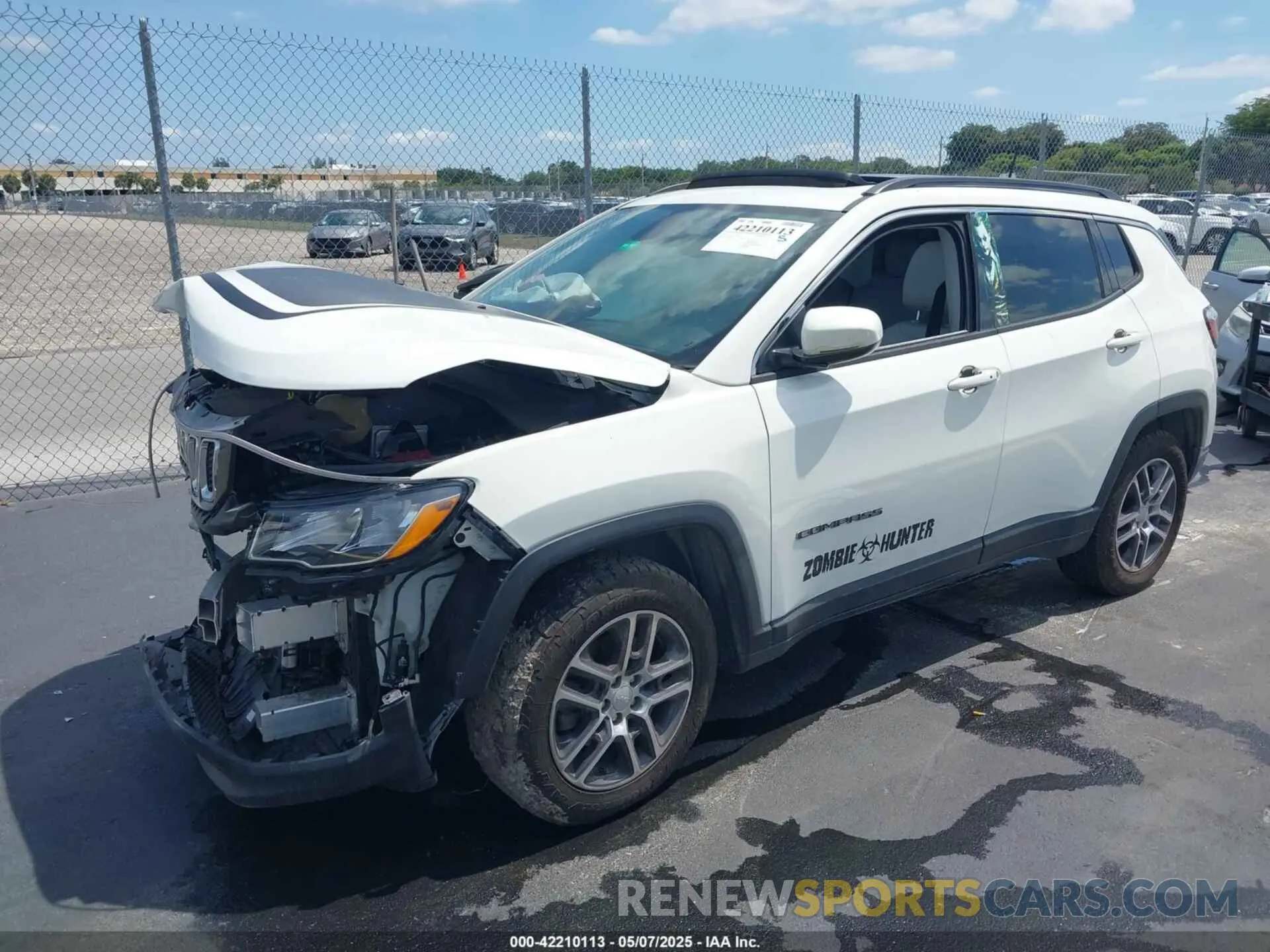 2 Photograph of a damaged car 3C4NJCBB3KT832196 JEEP COMPASS 2019
