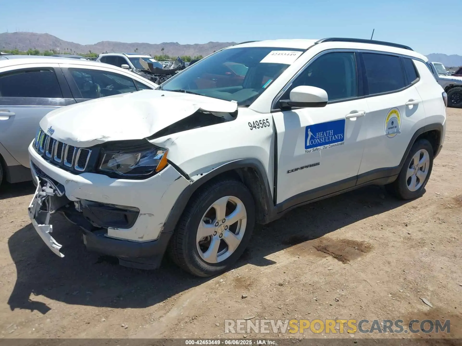 2 Photograph of a damaged car 3C4NJCBB4KT692711 JEEP COMPASS 2019