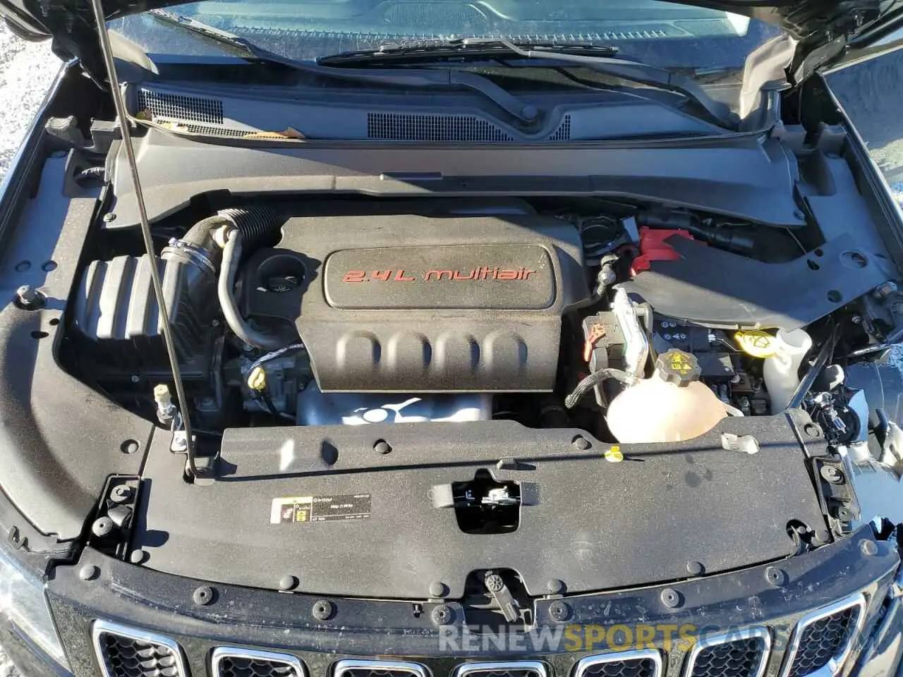 12 Photograph of a damaged car 3C4NJCBB4KT726100 JEEP COMPASS 2019
