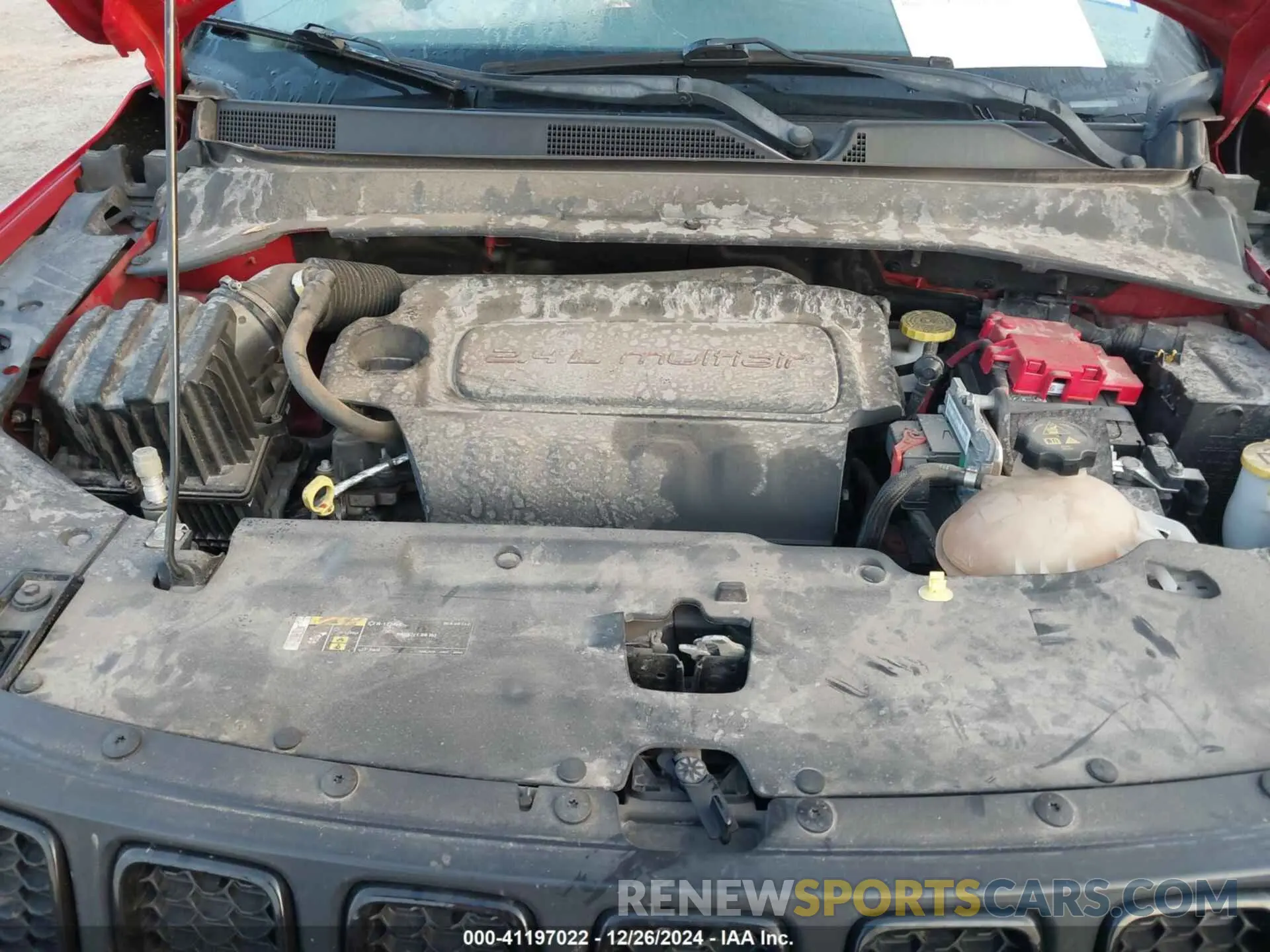 10 Photograph of a damaged car 3C4NJCBB4KT755810 JEEP COMPASS 2019