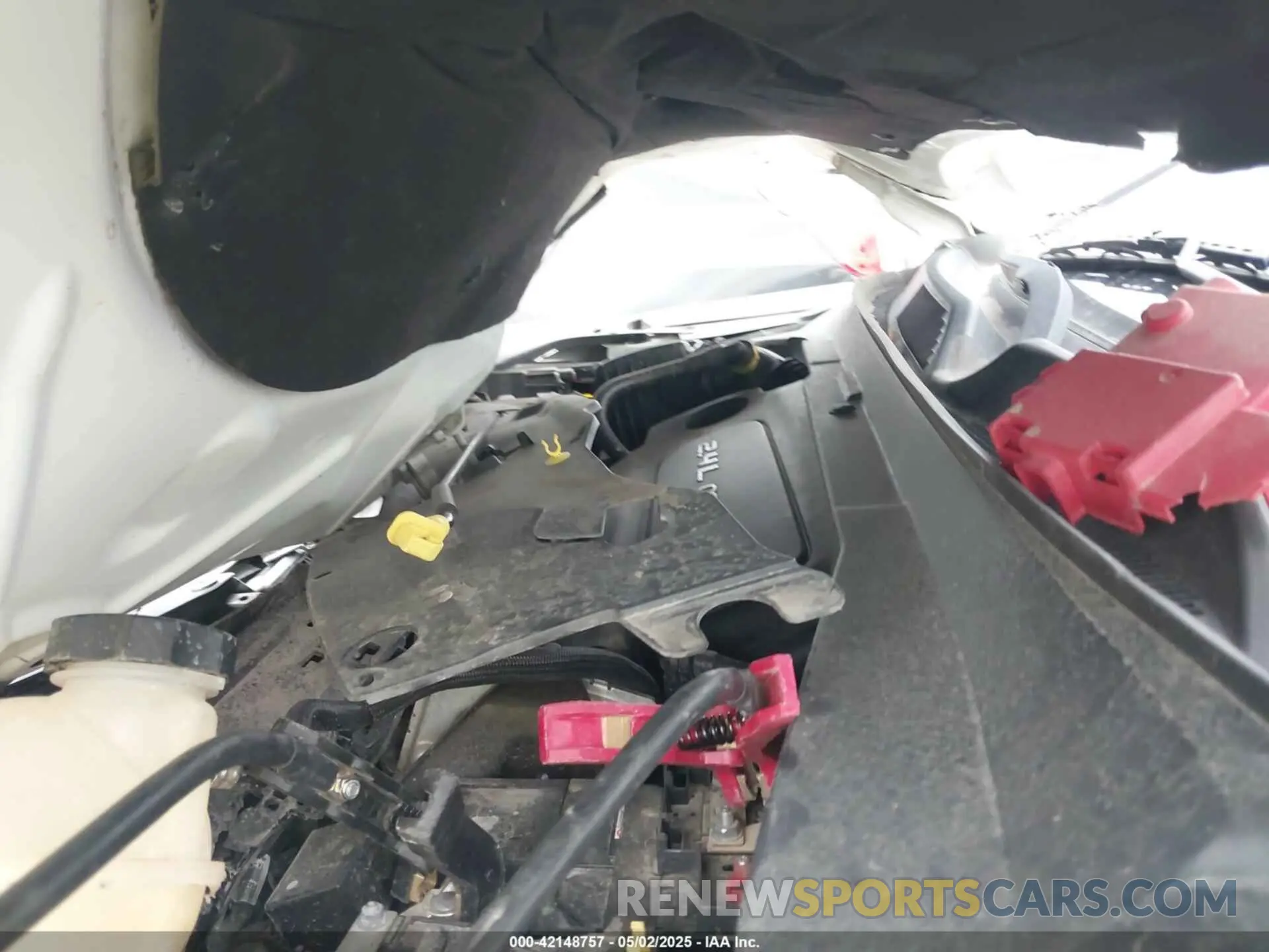 10 Photograph of a damaged car 3C4NJCBB5KT615720 JEEP COMPASS 2019