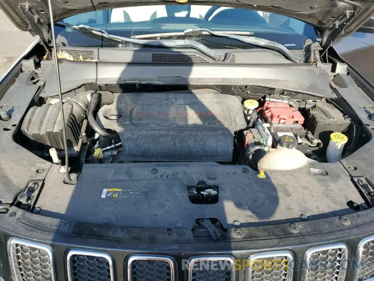 12 Photograph of a damaged car 3C4NJCBB5KT699408 JEEP COMPASS 2019