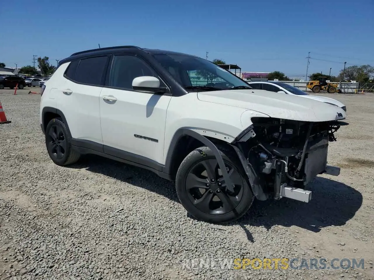 4 Photograph of a damaged car 3C4NJCBB5KT743181 JEEP COMPASS 2019