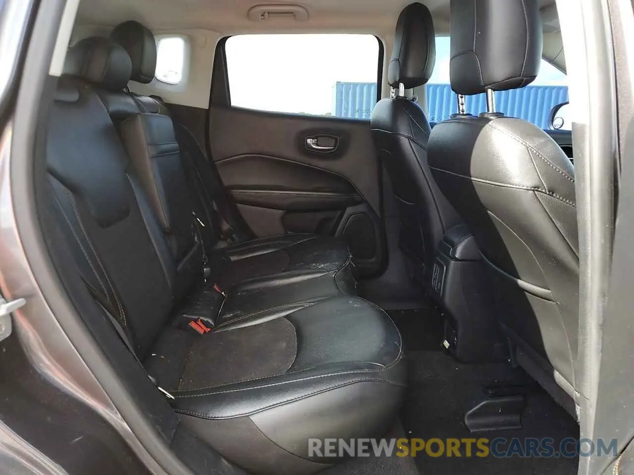 11 Photograph of a damaged car 3C4NJCBB5KT851249 JEEP COMPASS 2019