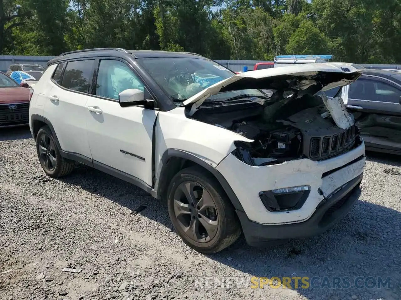 4 Photograph of a damaged car 3C4NJCBB6KT782474 JEEP COMPASS 2019
