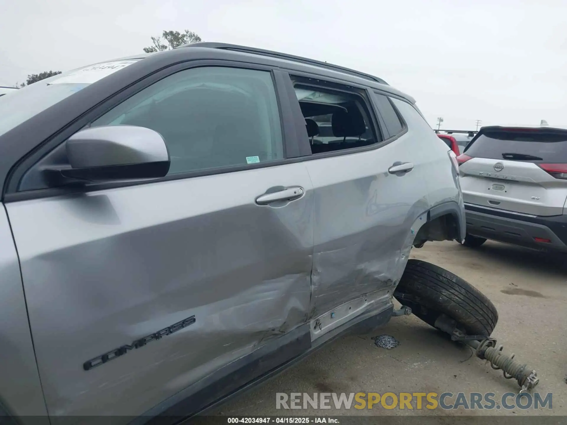 6 Photograph of a damaged car 3C4NJCBB7KT617761 JEEP COMPASS 2019