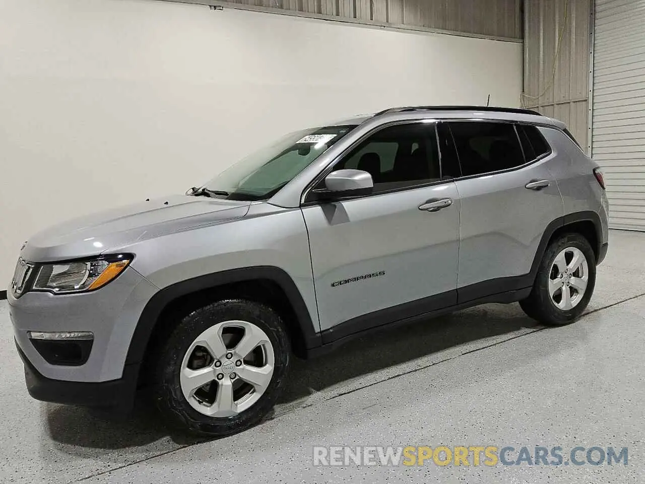 1 Photograph of a damaged car 3C4NJCBB7KT655023 JEEP COMPASS 2019