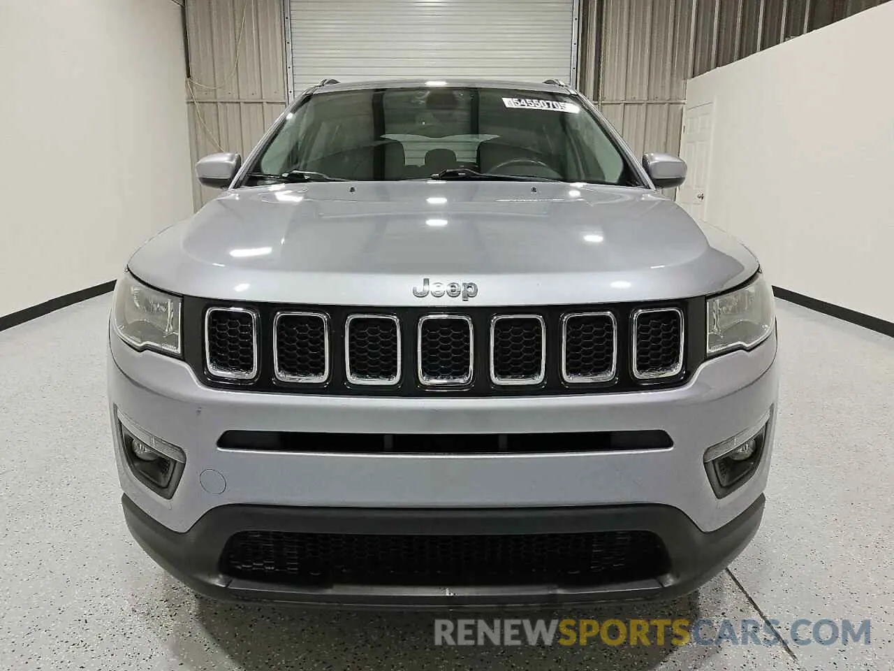5 Photograph of a damaged car 3C4NJCBB7KT655023 JEEP COMPASS 2019