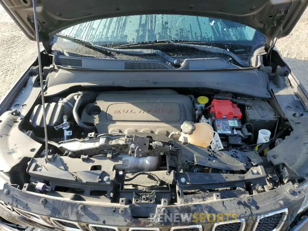 12 Photograph of a damaged car 3C4NJCBB7KT663851 JEEP COMPASS 2019