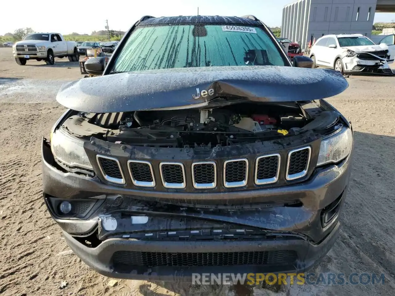 5 Photograph of a damaged car 3C4NJCBB7KT663851 JEEP COMPASS 2019