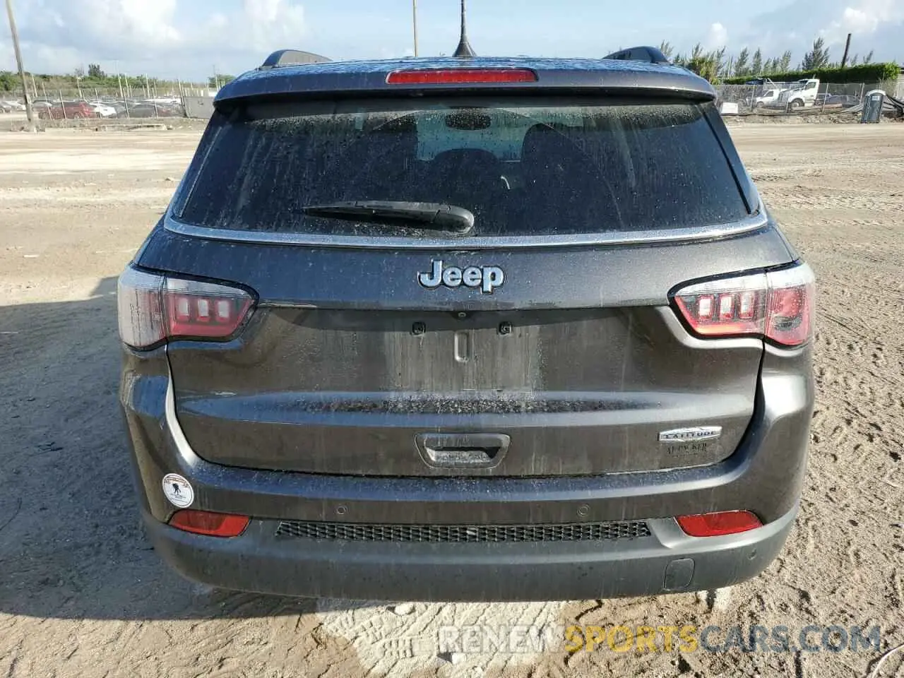 6 Photograph of a damaged car 3C4NJCBB7KT663851 JEEP COMPASS 2019