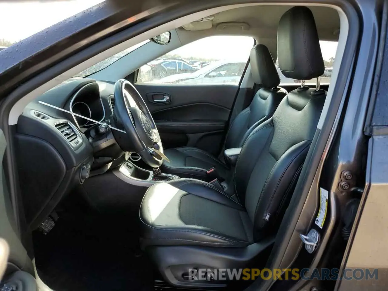 7 Photograph of a damaged car 3C4NJCBB7KT663851 JEEP COMPASS 2019