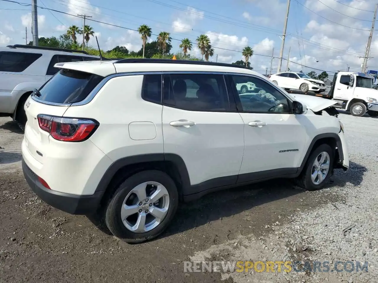 3 Photograph of a damaged car 3C4NJCBB7KT676938 JEEP COMPASS 2019