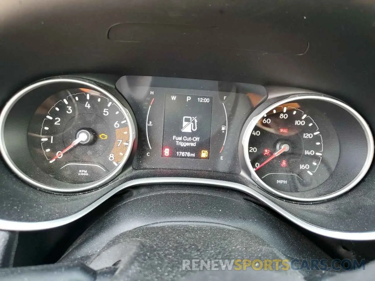 9 Photograph of a damaged car 3C4NJCBB7KT676938 JEEP COMPASS 2019