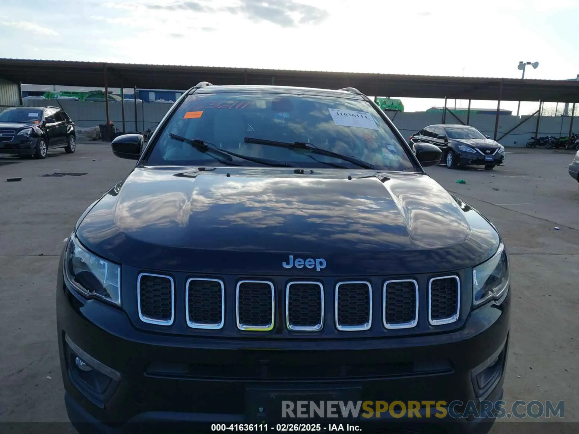 13 Photograph of a damaged car 3C4NJCBB7KT706519 JEEP COMPASS 2019