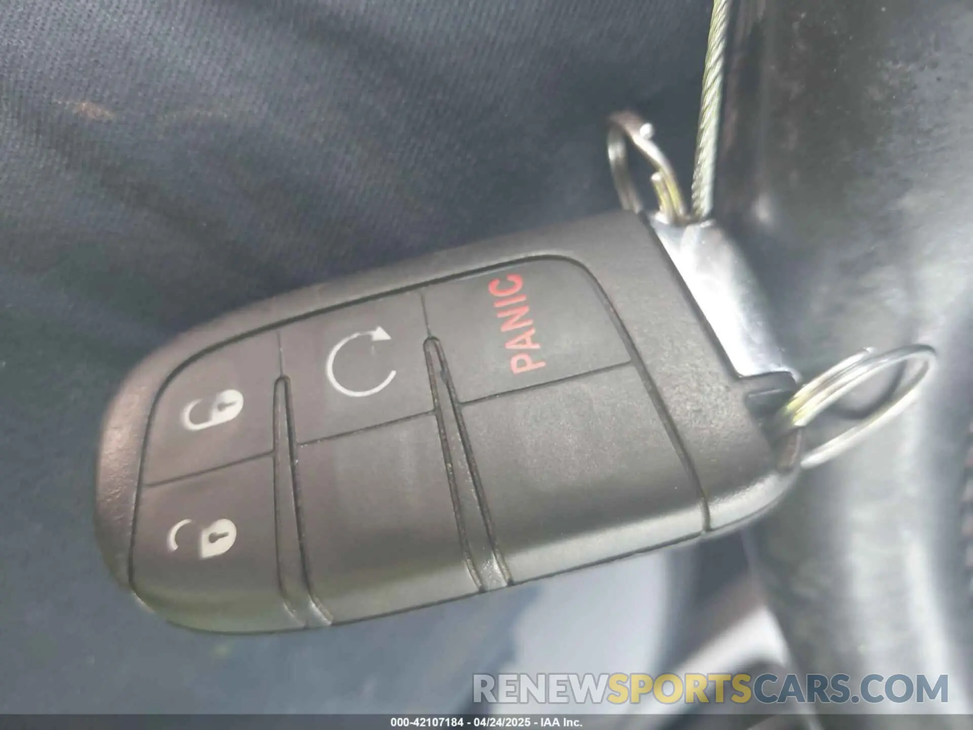 11 Photograph of a damaged car 3C4NJCBB7KT742453 JEEP COMPASS 2019