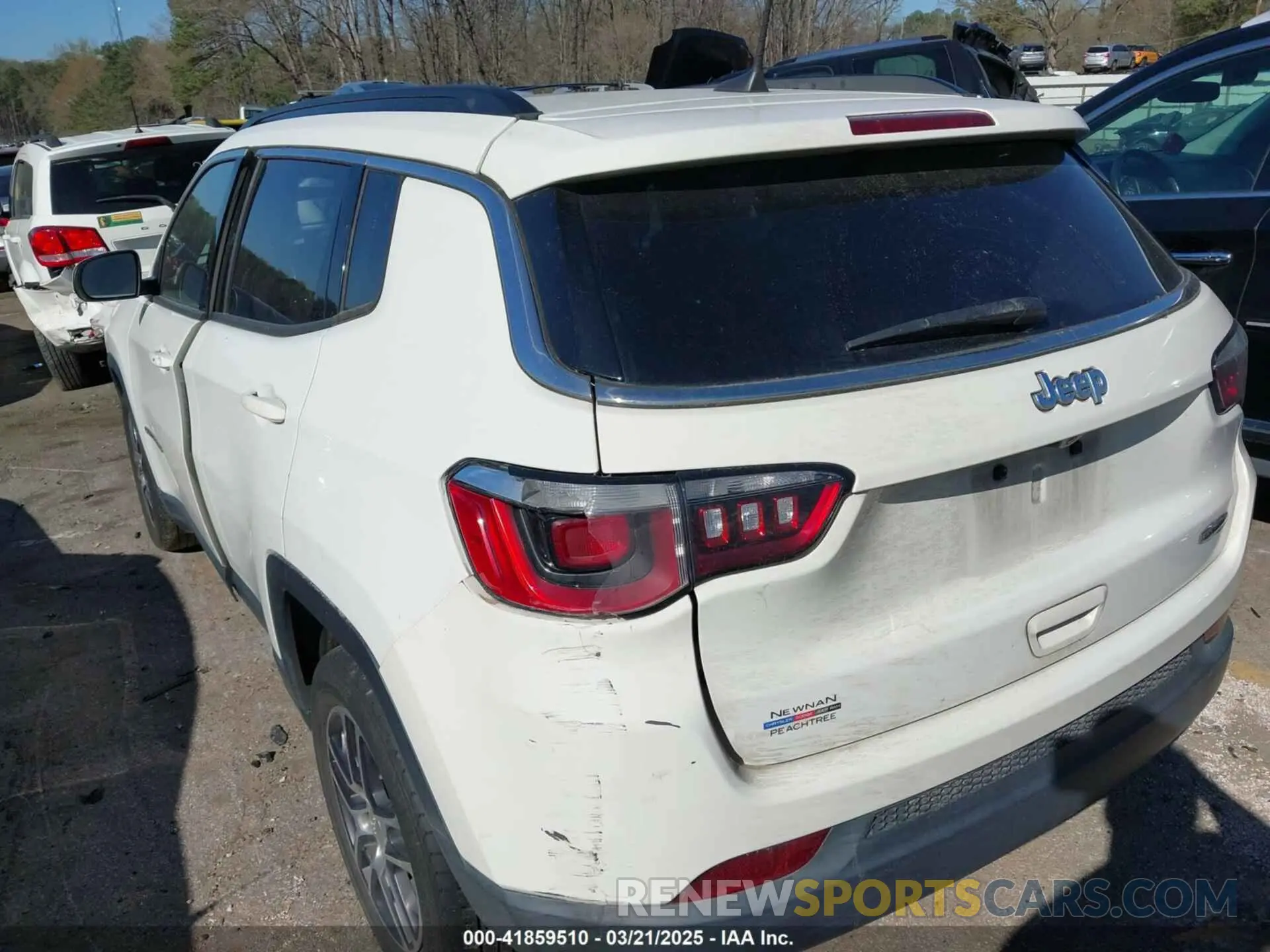 3 Photograph of a damaged car 3C4NJCBB7KT755879 JEEP COMPASS 2019