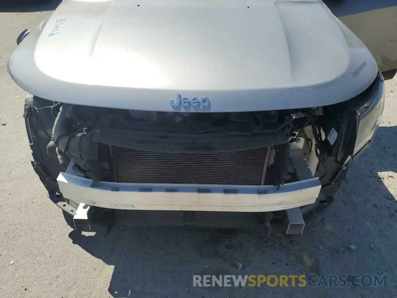 12 Photograph of a damaged car 3C4NJCBB7KT851060 JEEP COMPASS 2019