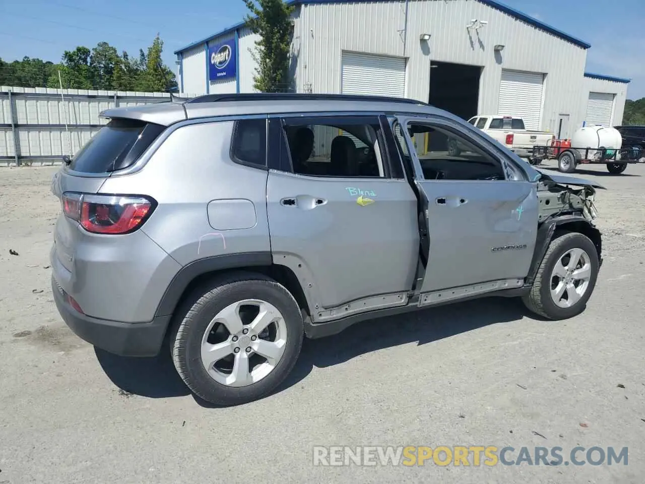 3 Photograph of a damaged car 3C4NJCBB7KT851060 JEEP COMPASS 2019
