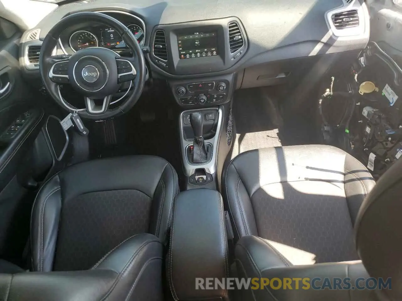8 Photograph of a damaged car 3C4NJCBB7KT851060 JEEP COMPASS 2019