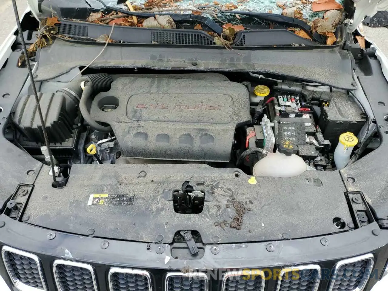 12 Photograph of a damaged car 3C4NJCBB7KT855724 JEEP COMPASS 2019