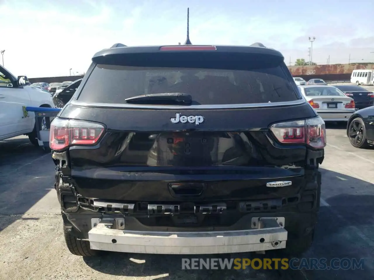 6 Photograph of a damaged car 3C4NJCBB8KT855599 JEEP COMPASS 2019