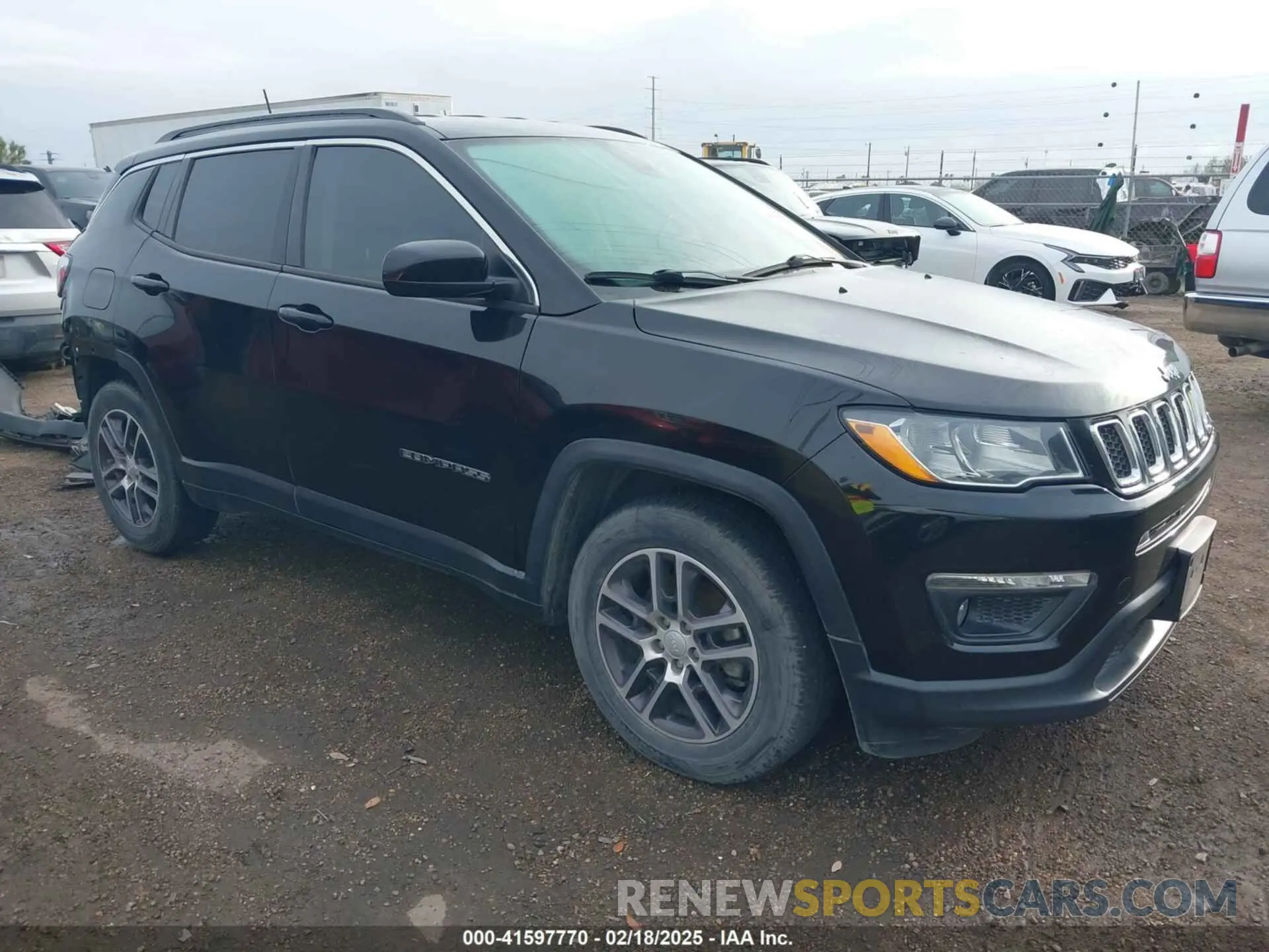 1 Photograph of a damaged car 3C4NJCBB9KT637624 JEEP COMPASS 2019