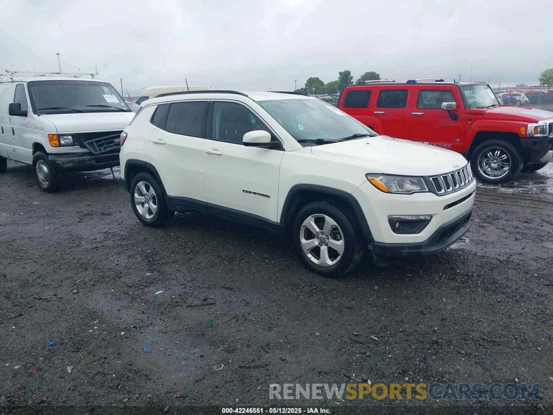 1 Photograph of a damaged car 3C4NJCBB9KT652222 JEEP COMPASS 2019
