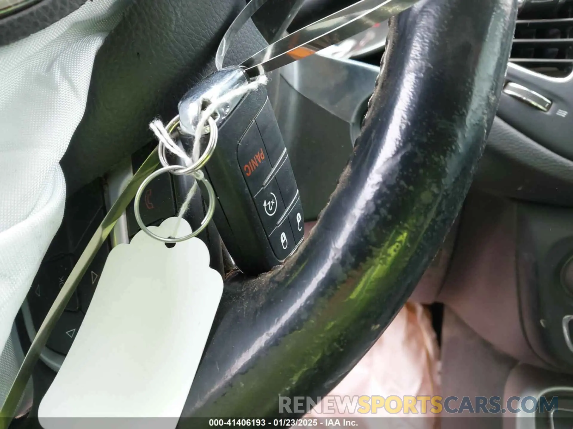 11 Photograph of a damaged car 3C4NJCBB9KT654889 JEEP COMPASS 2019