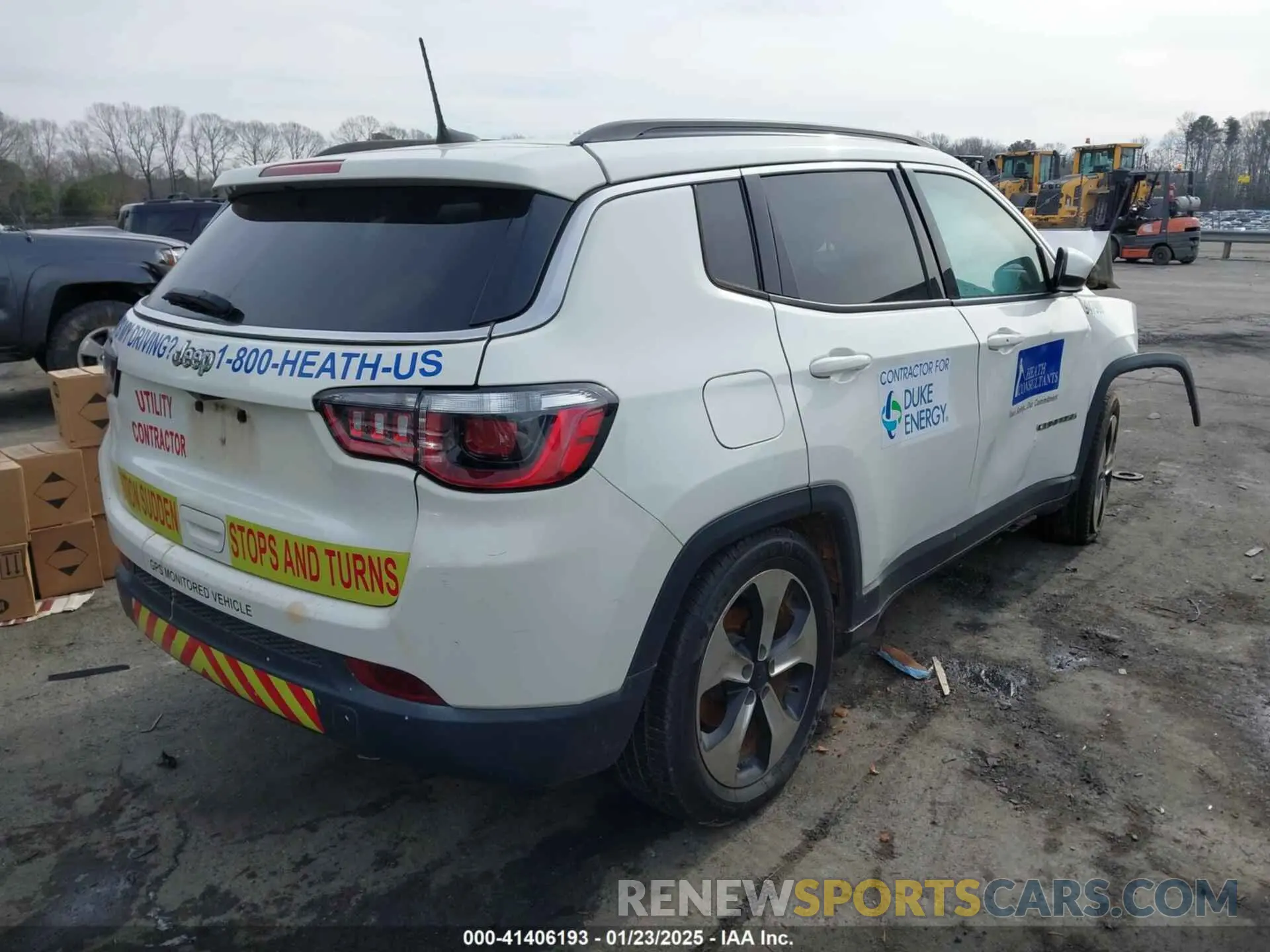 4 Photograph of a damaged car 3C4NJCBB9KT654889 JEEP COMPASS 2019