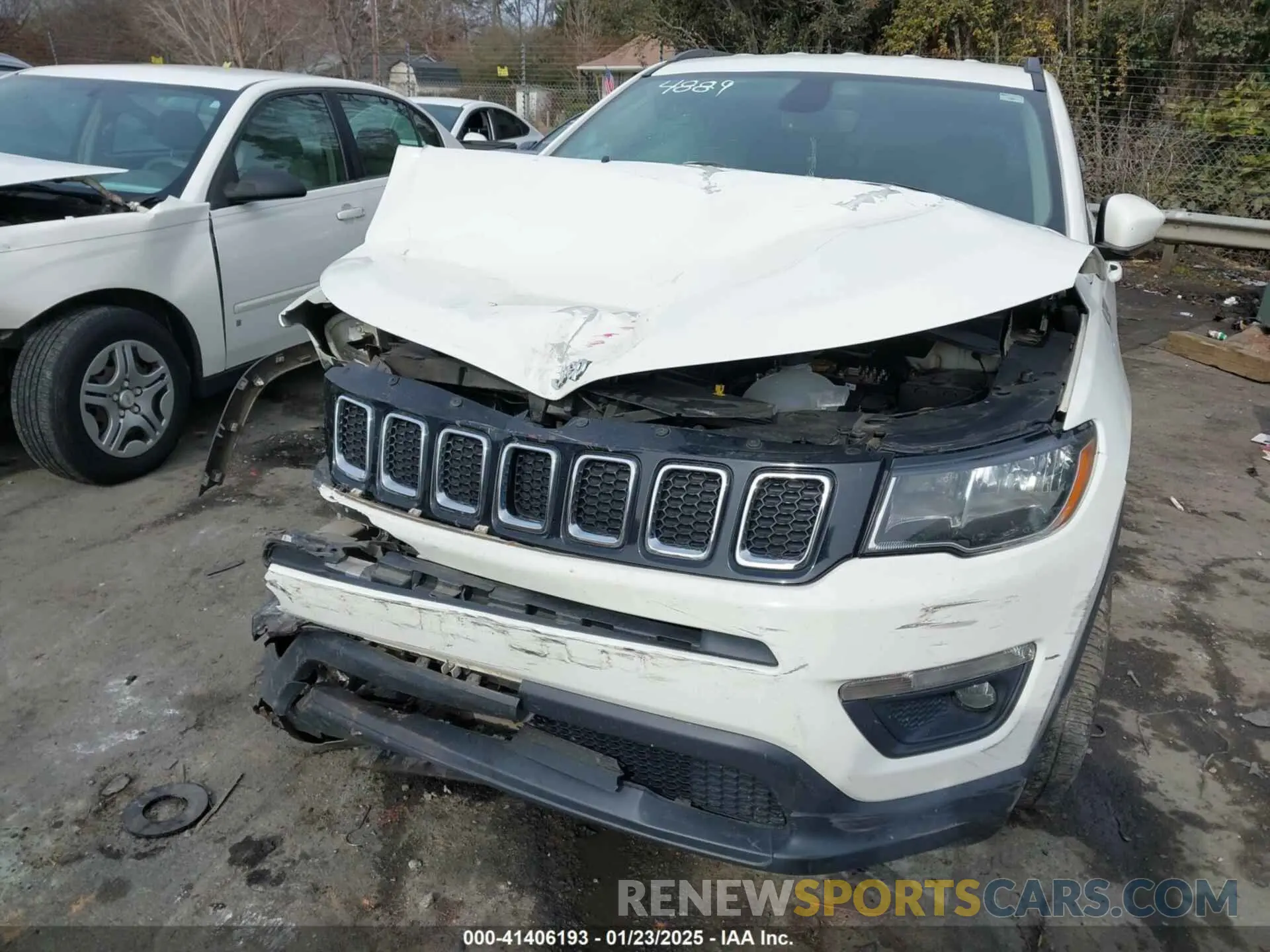 6 Photograph of a damaged car 3C4NJCBB9KT654889 JEEP COMPASS 2019