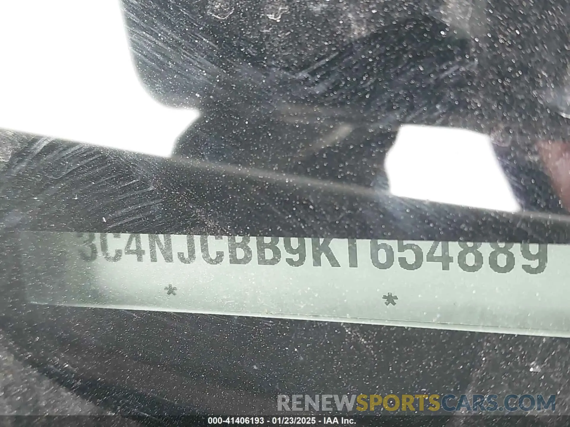 9 Photograph of a damaged car 3C4NJCBB9KT654889 JEEP COMPASS 2019