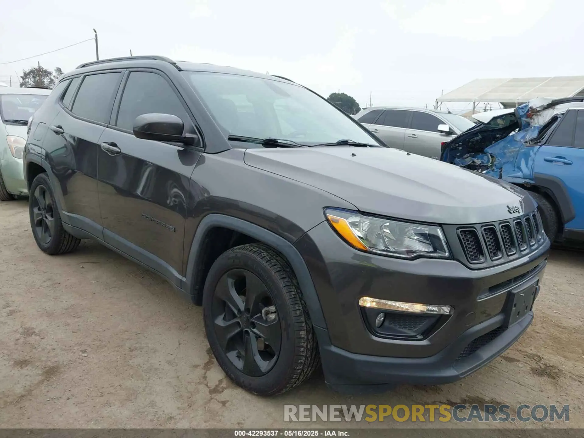 1 Photograph of a damaged car 3C4NJCBB9KT833210 JEEP COMPASS 2019