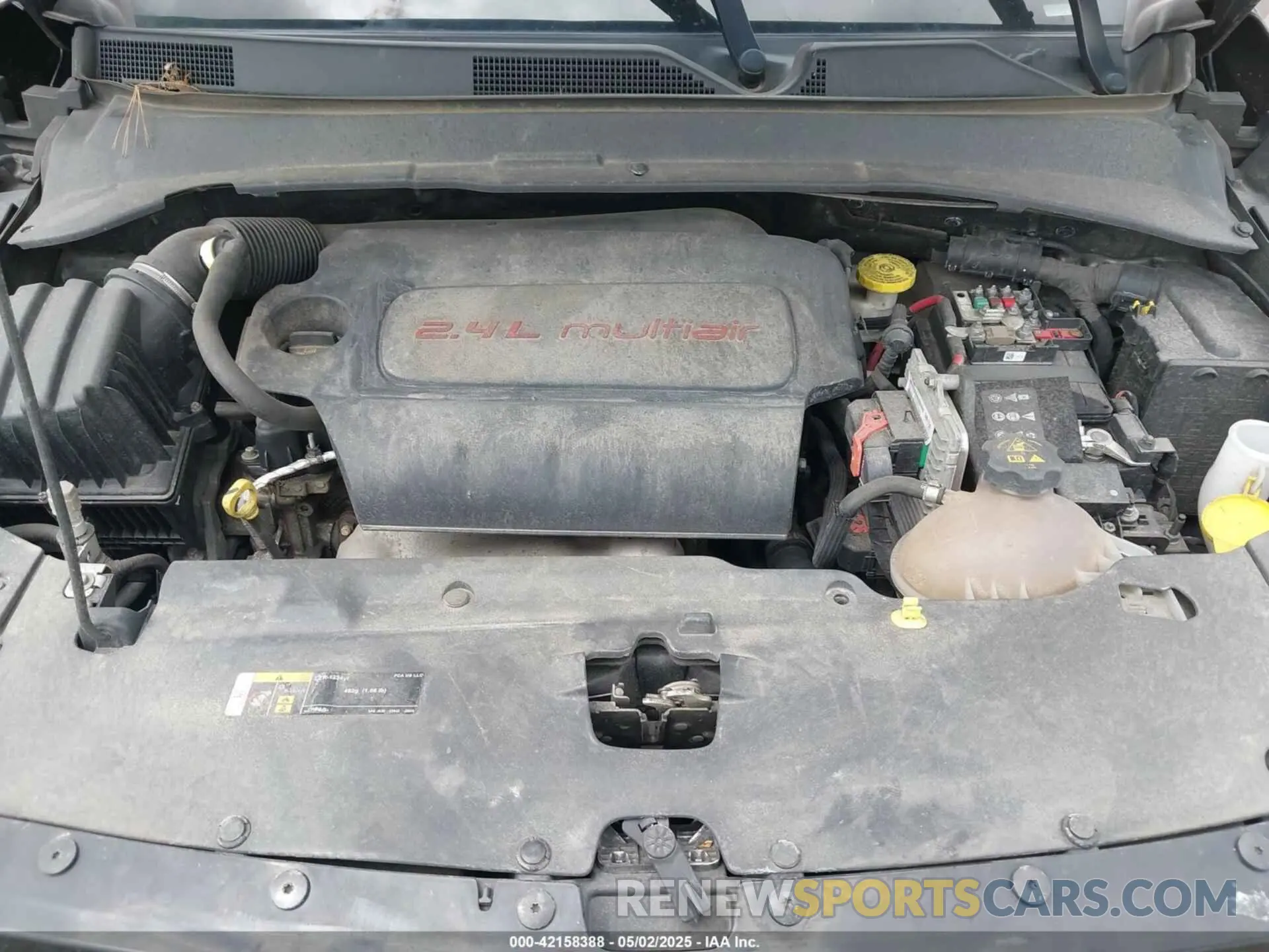 10 Photograph of a damaged car 3C4NJCCB1KT699081 JEEP COMPASS 2019