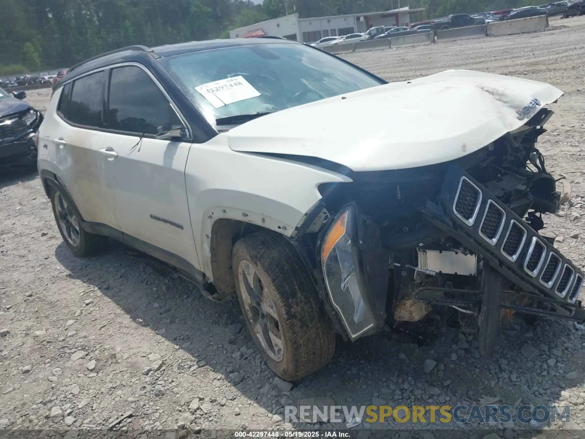 1 Photograph of a damaged car 3C4NJCCB1KT711312 JEEP COMPASS 2019