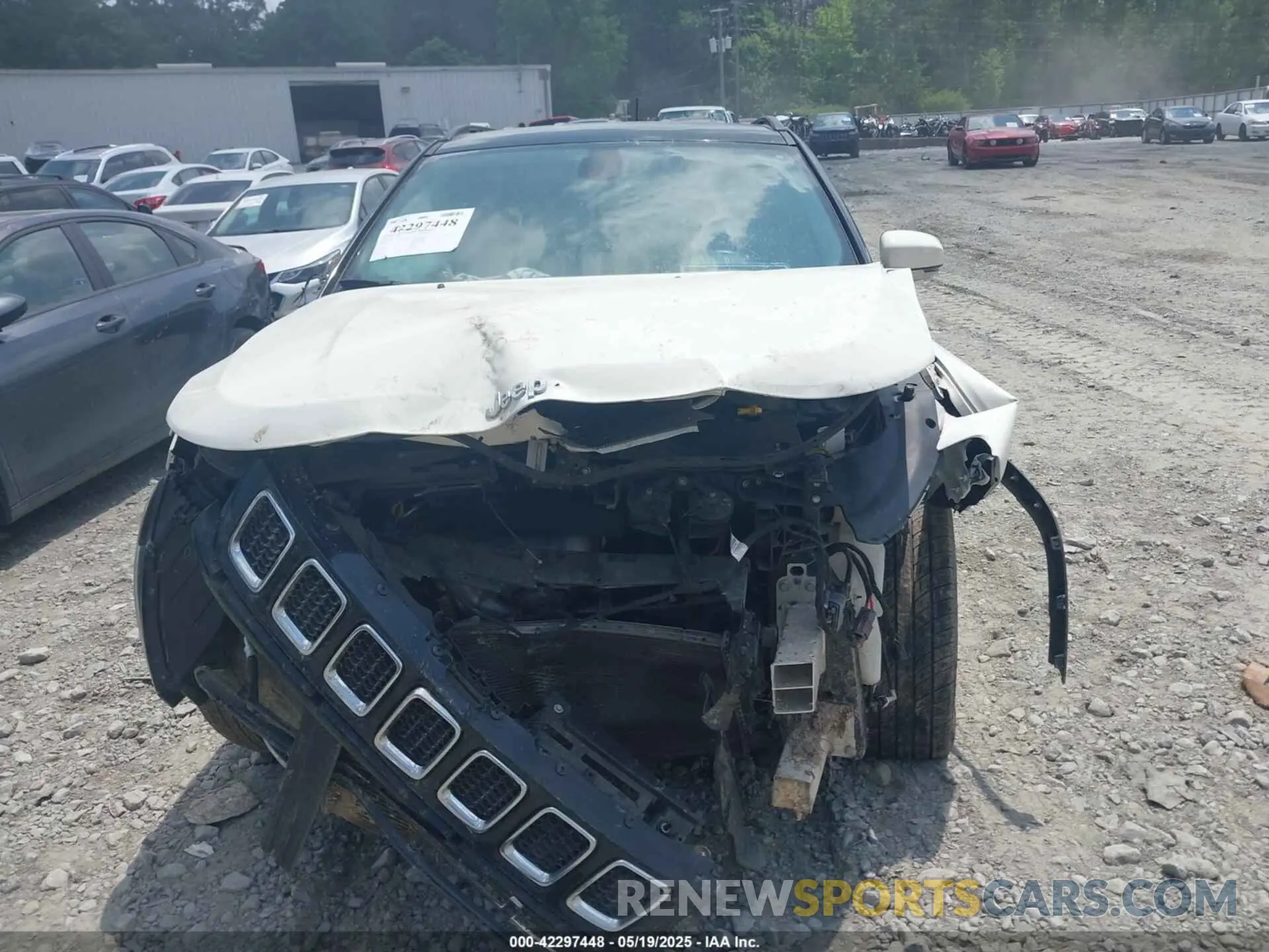 12 Photograph of a damaged car 3C4NJCCB1KT711312 JEEP COMPASS 2019