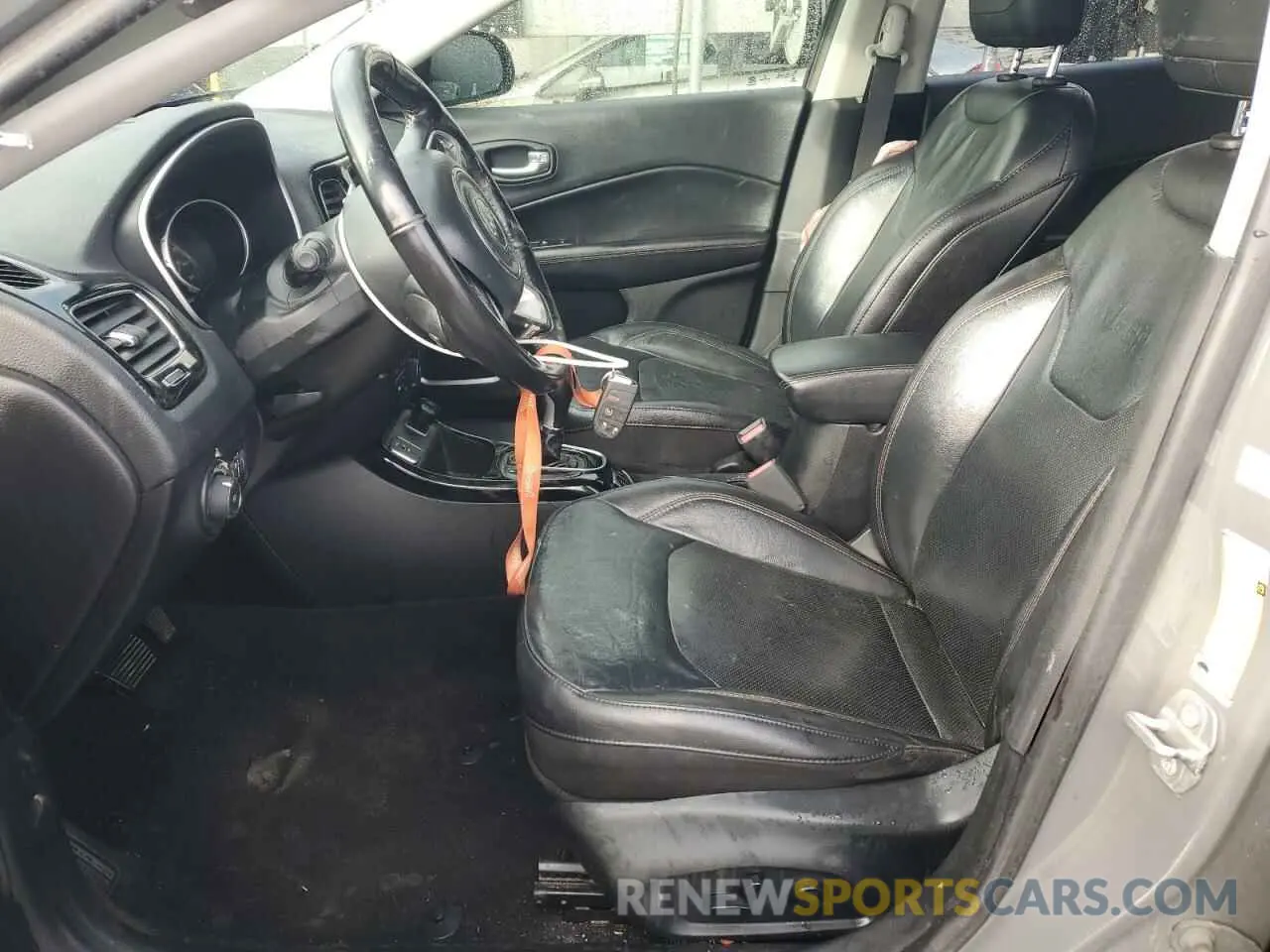 7 Photograph of a damaged car 3C4NJCCB1KT814763 JEEP COMPASS 2019