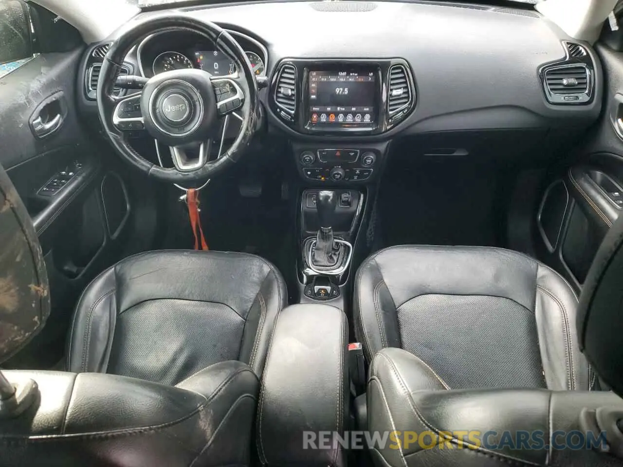 8 Photograph of a damaged car 3C4NJCCB1KT814763 JEEP COMPASS 2019