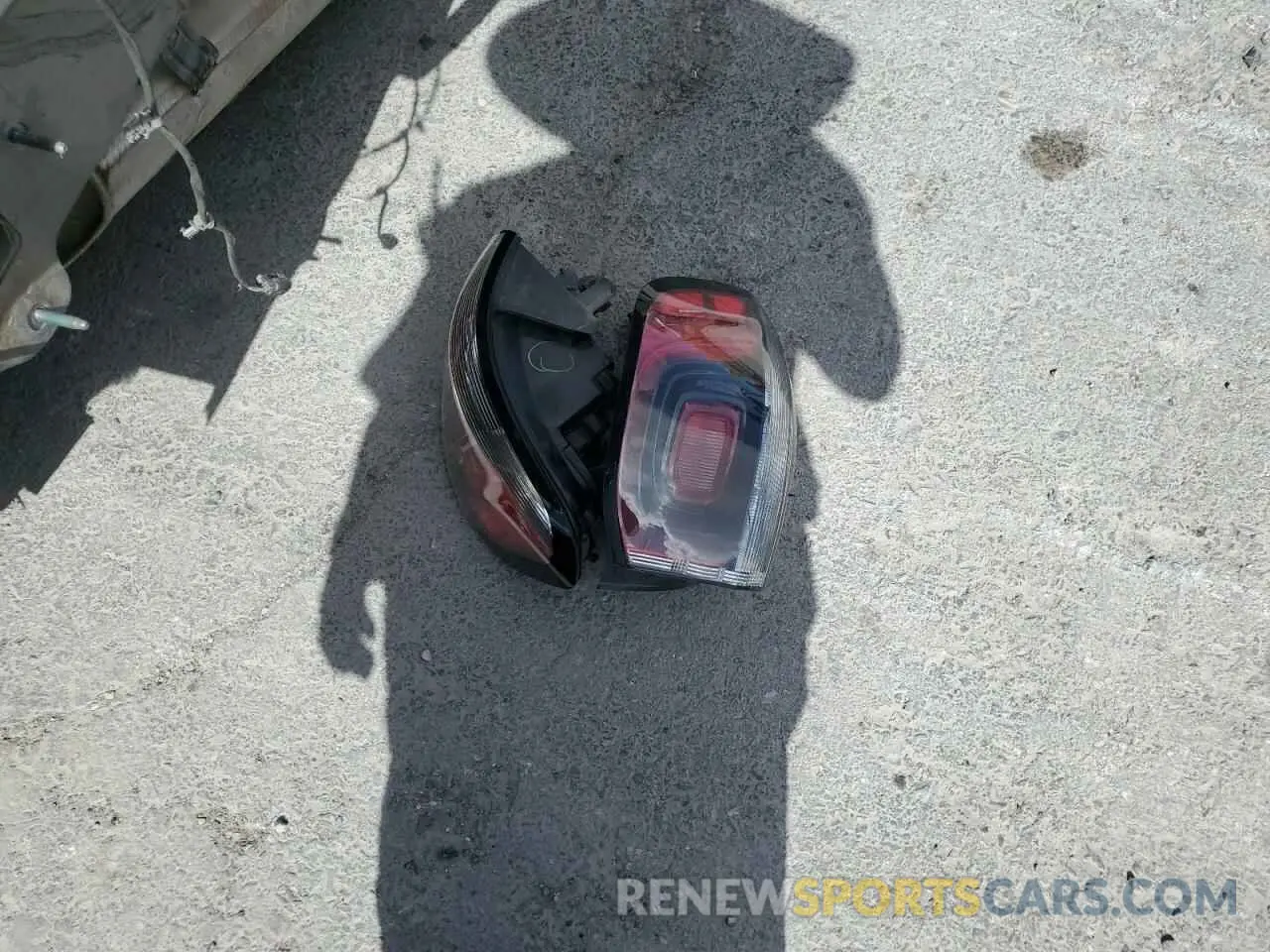 13 Photograph of a damaged car 3C4NJCCB2KT676179 JEEP COMPASS 2019