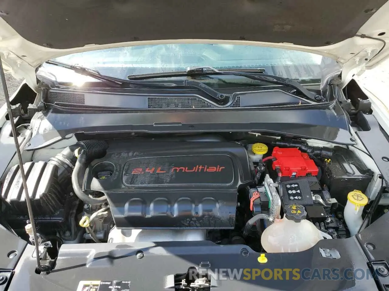 12 Photograph of a damaged car 3C4NJCCB4KT725818 JEEP COMPASS 2019