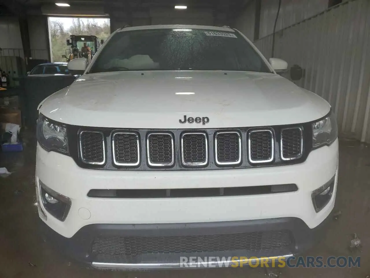 5 Photograph of a damaged car 3C4NJCCB5KT660039 JEEP COMPASS 2019