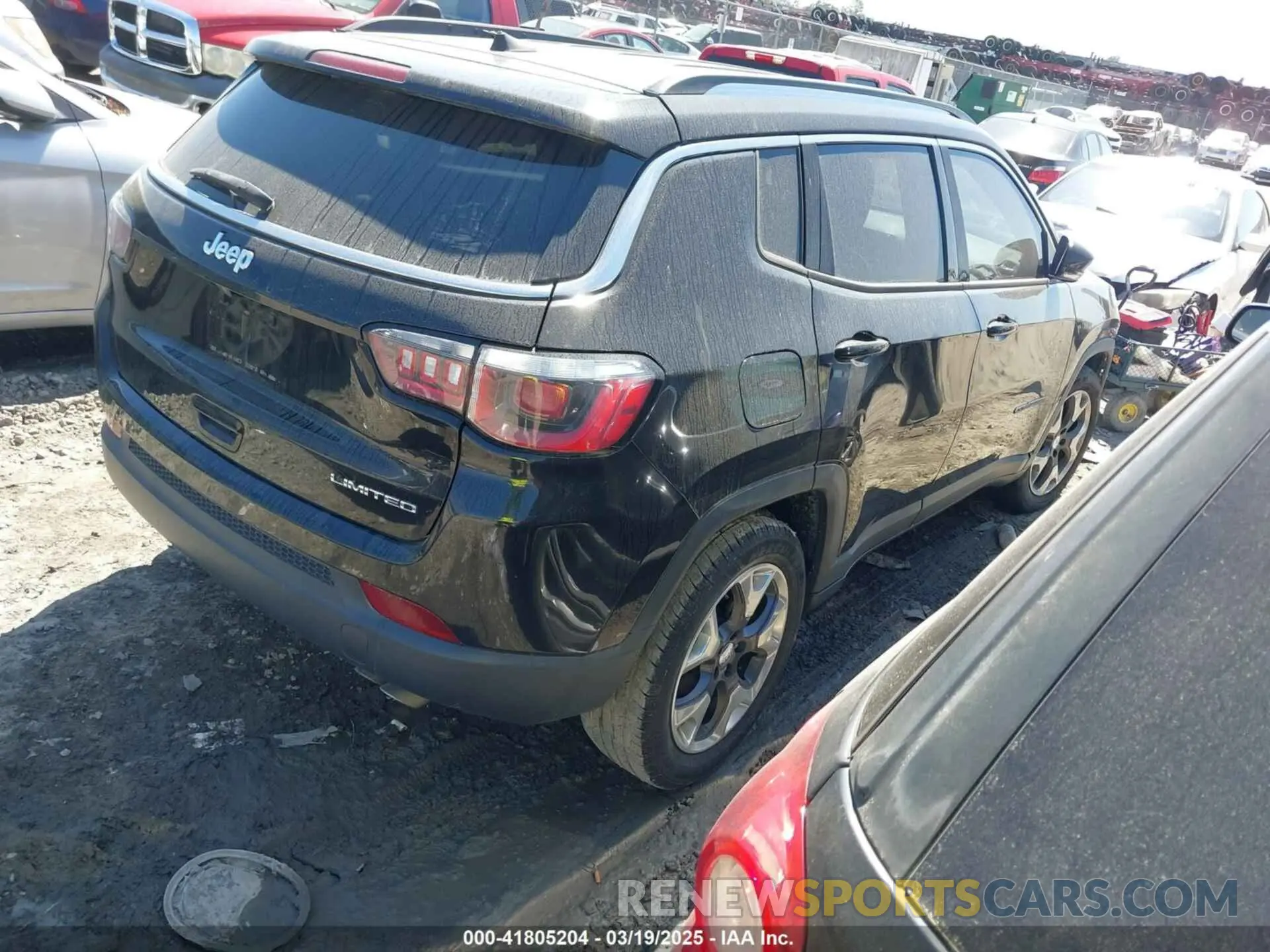 4 Photograph of a damaged car 3C4NJCCB5KT667265 JEEP COMPASS 2019