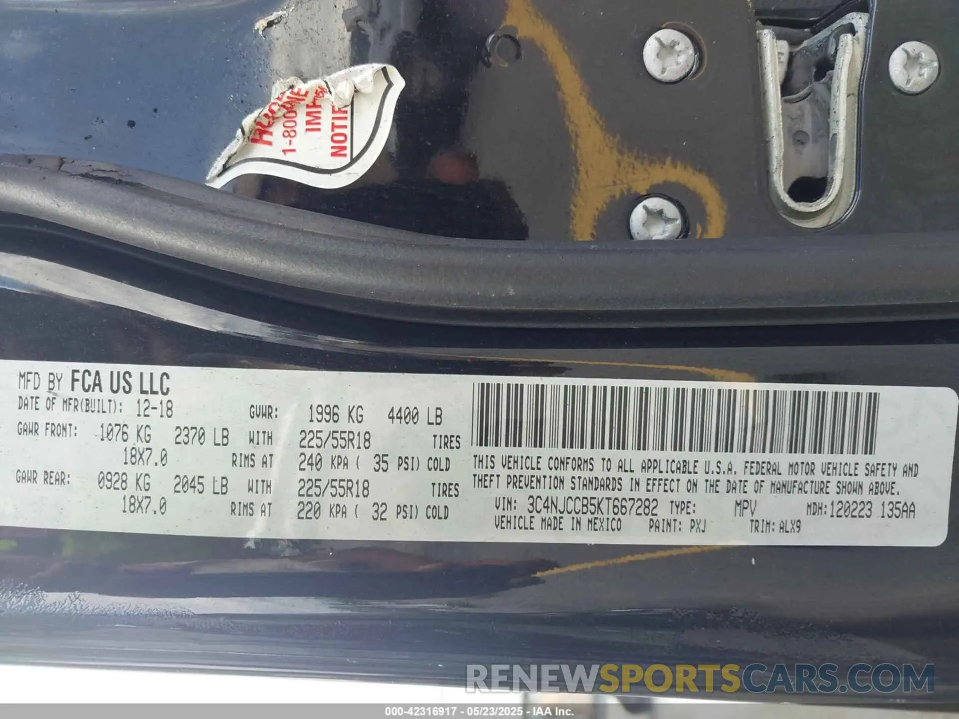 9 Photograph of a damaged car 3C4NJCCB5KT667282 JEEP COMPASS 2019