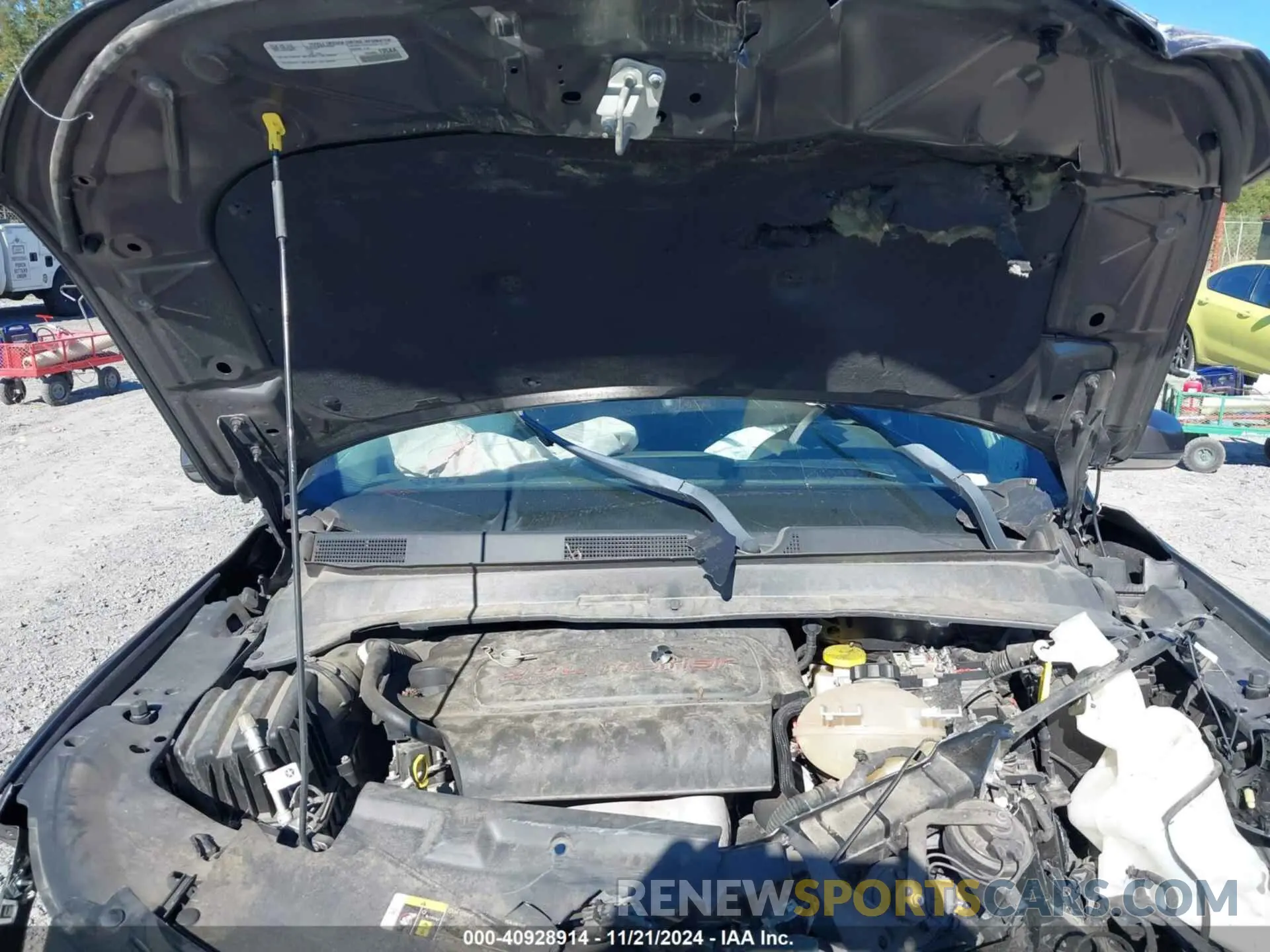 10 Photograph of a damaged car 3C4NJCCB6KT782148 JEEP COMPASS 2019