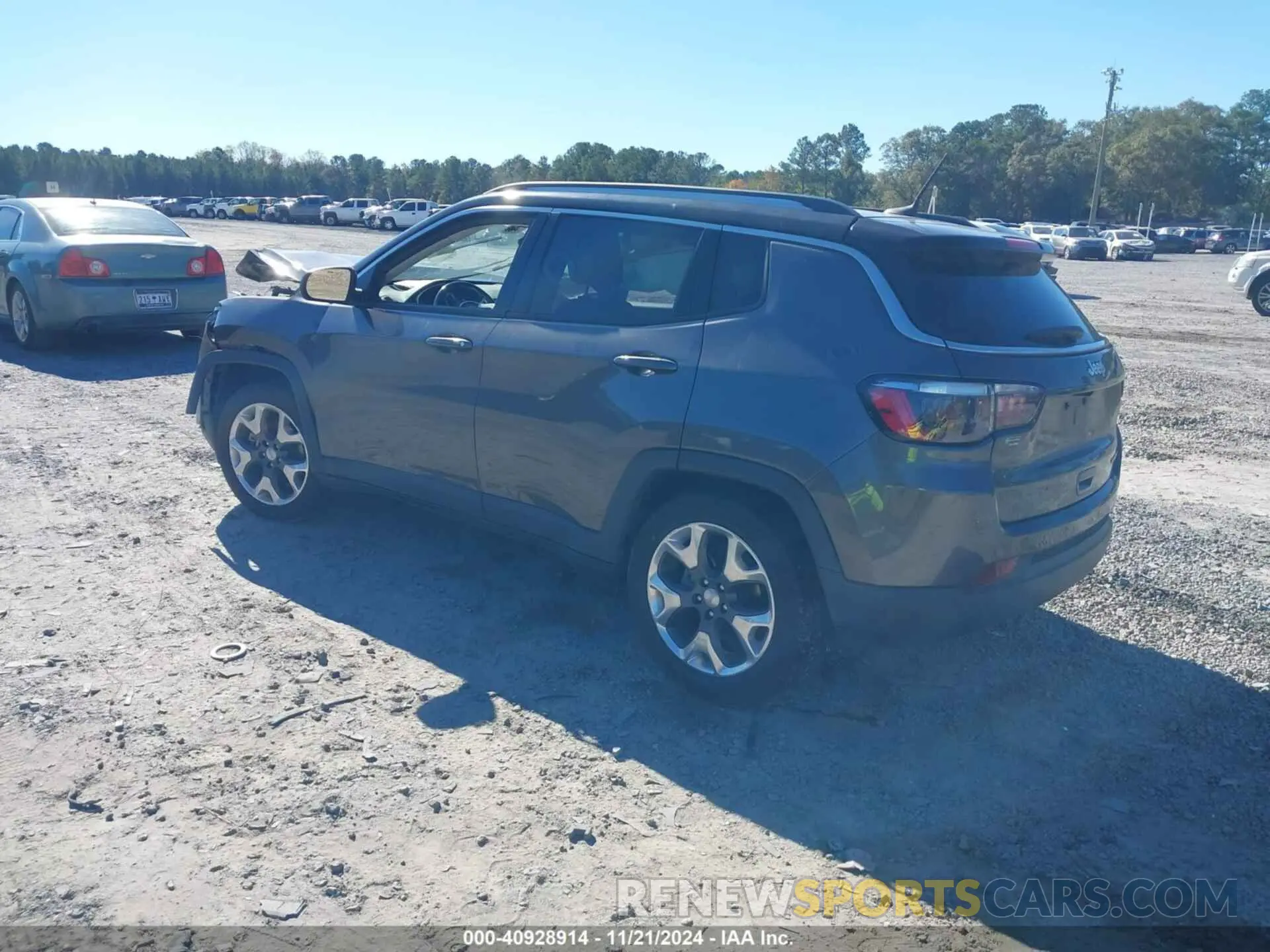3 Photograph of a damaged car 3C4NJCCB6KT782148 JEEP COMPASS 2019
