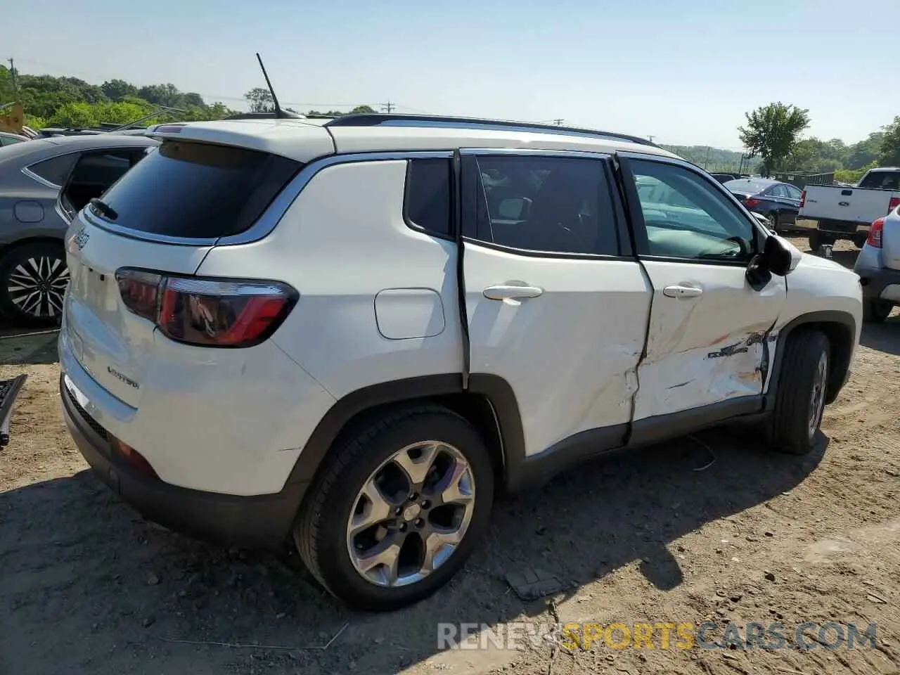 3 Photograph of a damaged car 3C4NJCCB7KT676324 JEEP COMPASS 2019